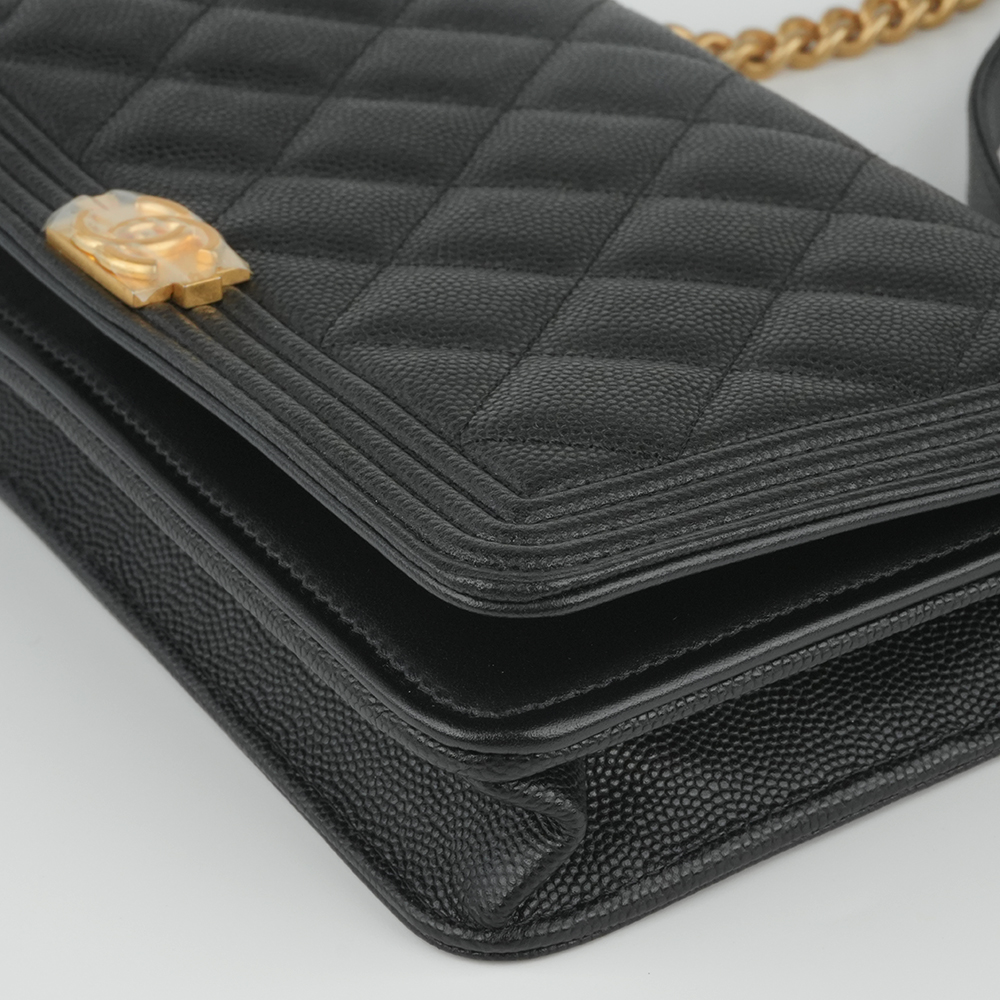 Boy Chanel Woc  經典菱格小牛皮多卡鏈條包 黑 / 復古金扣 