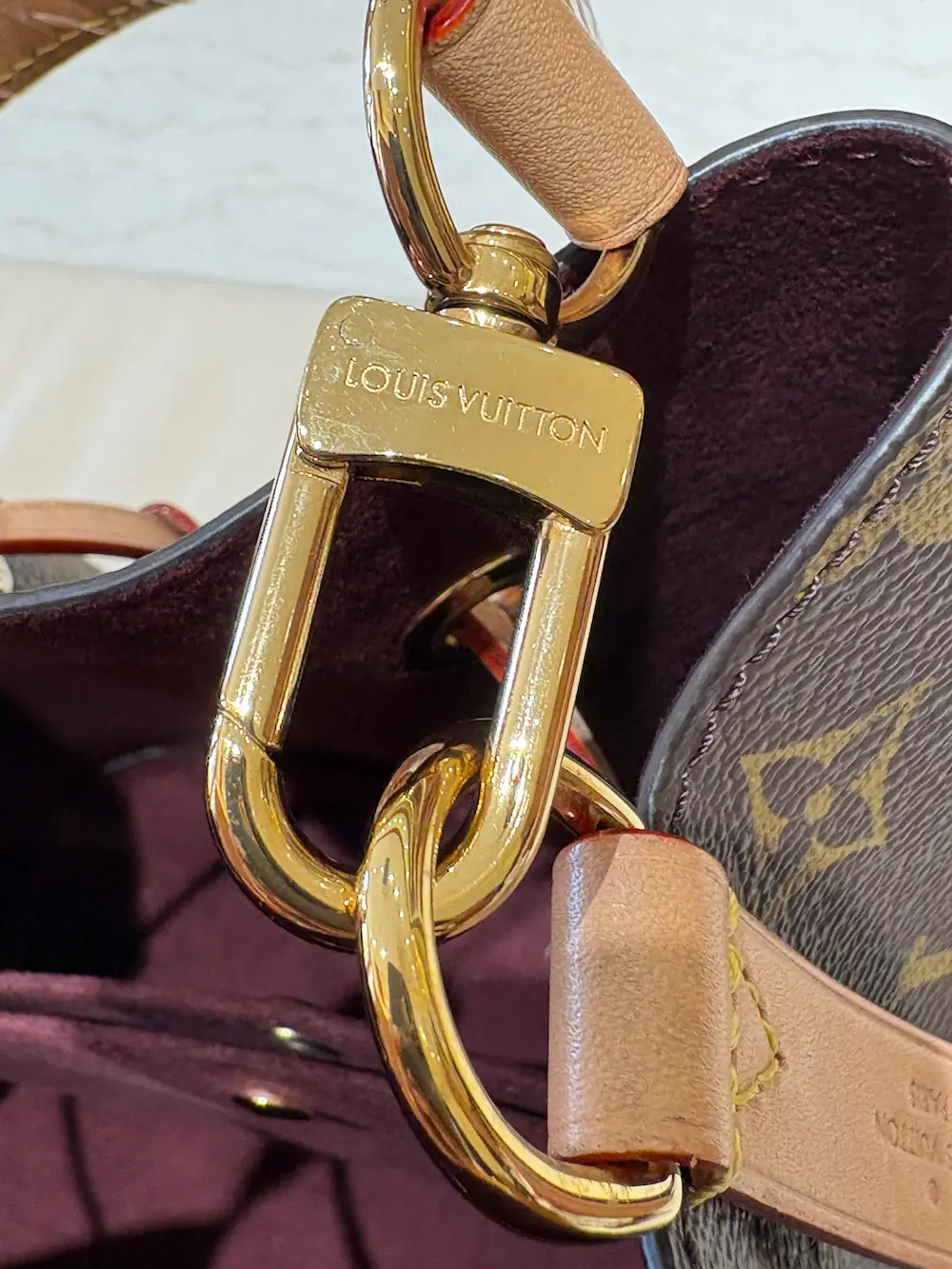 【氣質穿搭首選】LV Néonoé BB Mini 迷你老花水桶包｜經典Monogram＋粉嫩皮飾｜實用輕巧人氣王