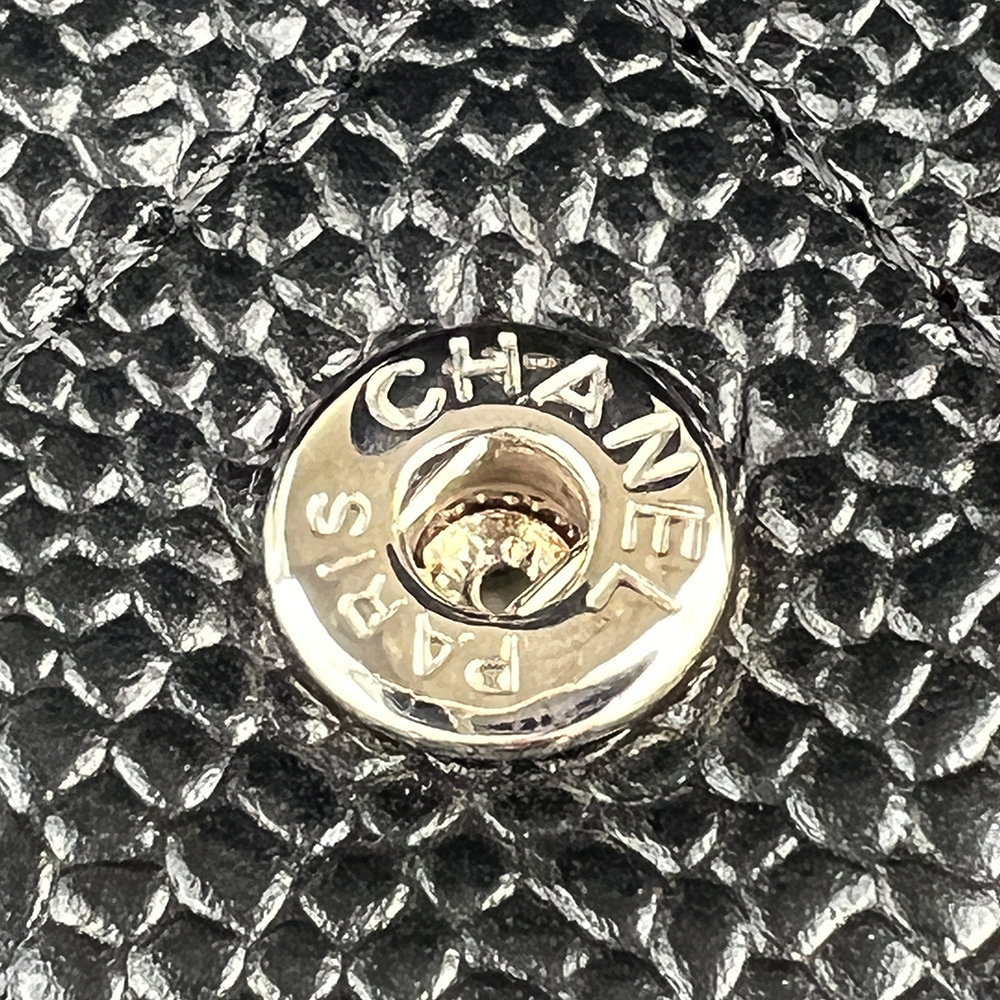 CHANEL LONG FLAP WALLET 香奈兒 魚子醬牛皮長夾 黑 / 銀扣 