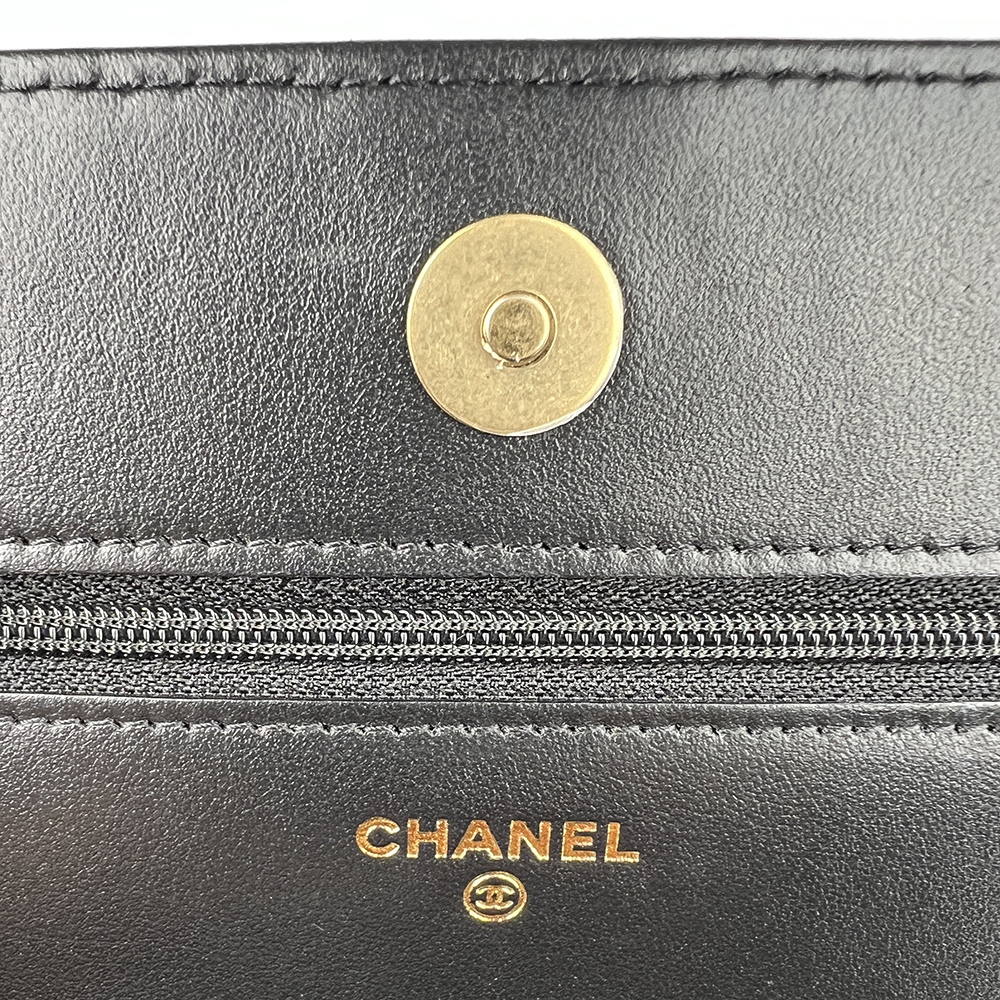 Boy Chanel Woc  經典菱格小牛皮多卡鏈條包 黑 / 復古金扣 