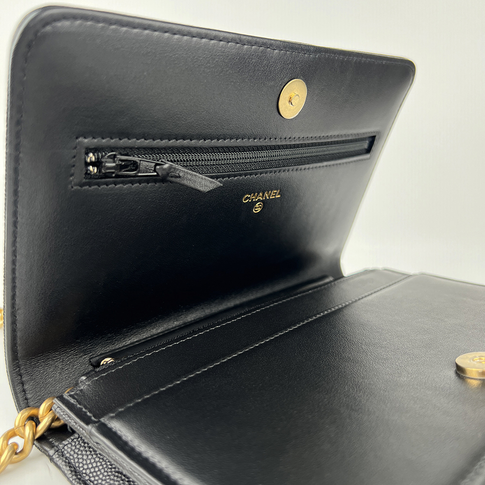 Boy Chanel Woc  經典菱格小牛皮多卡鏈條包 黑 / 復古金扣 