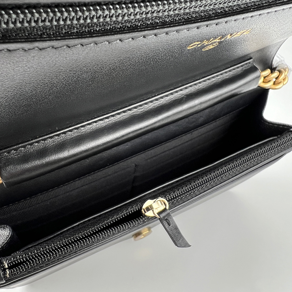 Boy Chanel Woc  經典菱格小牛皮多卡鏈條包 黑 / 復古金扣 